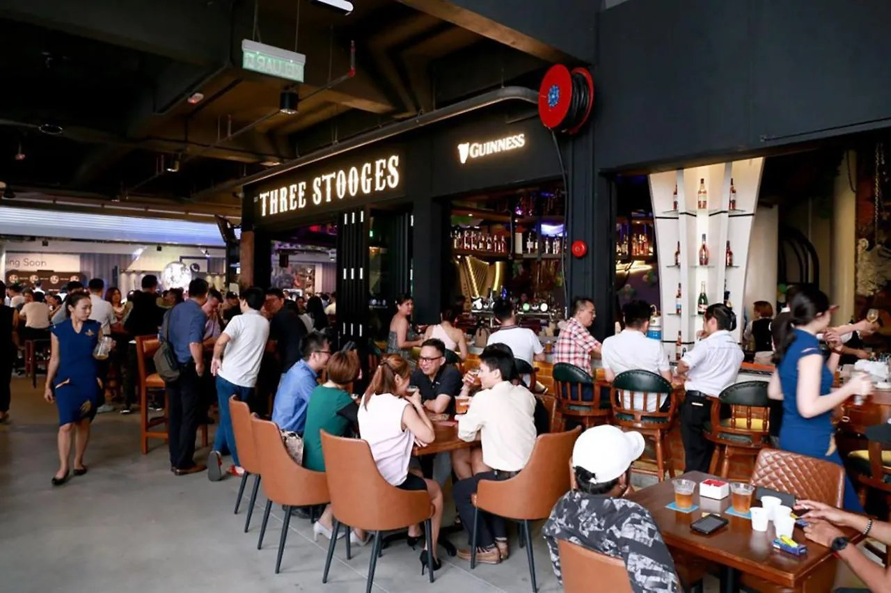 Netflix # Sky Suite Near Jaya One By Salaam Suites, 2 Pax Petaling Jaya Apartment