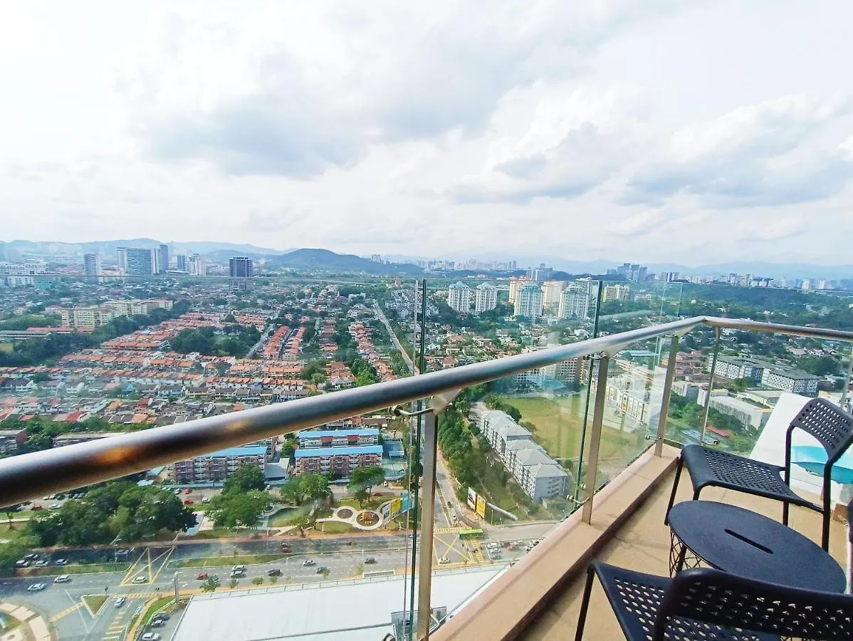 아파트 Netflix # Sky Suite Near Jaya One By Salaam Suites, 2 Pax 페탈링자야